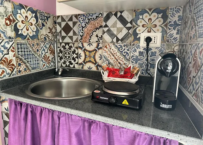 Borgo Levano 3* 리카타